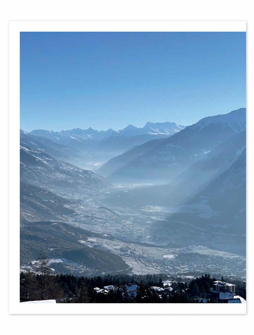 Press slider image